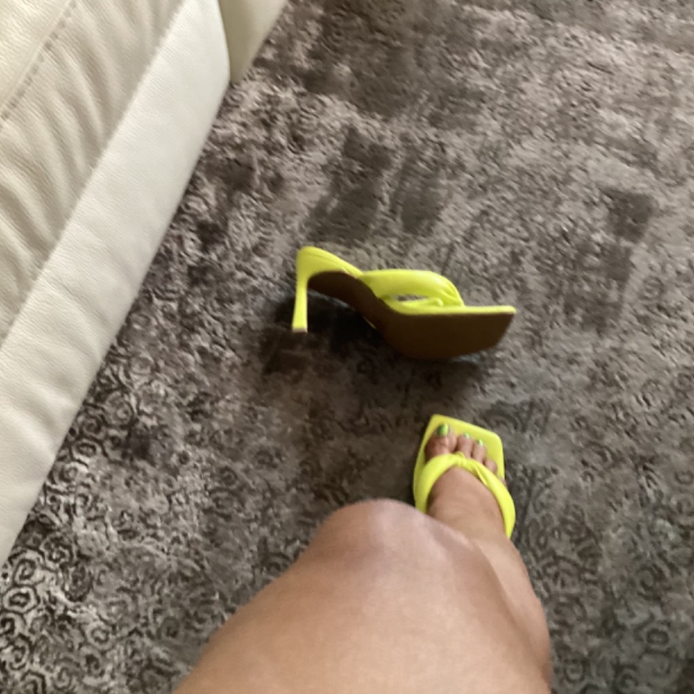 Shoes - Picture 3 of 3